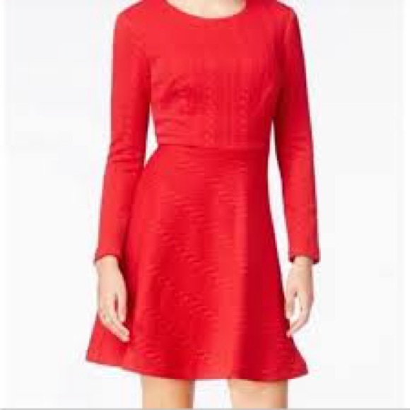 Betsey Johnson Red Quilted Long Sleeve Skater Dress Size 6 - Picture 1 of 8